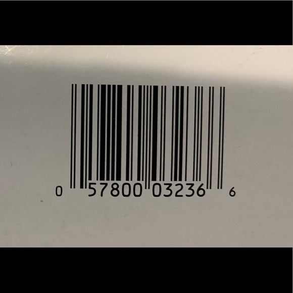 BRAND NEW IN BOX Quo Beauty by Conair Frizz Protection Hair Dryer - Picture 2 of 4